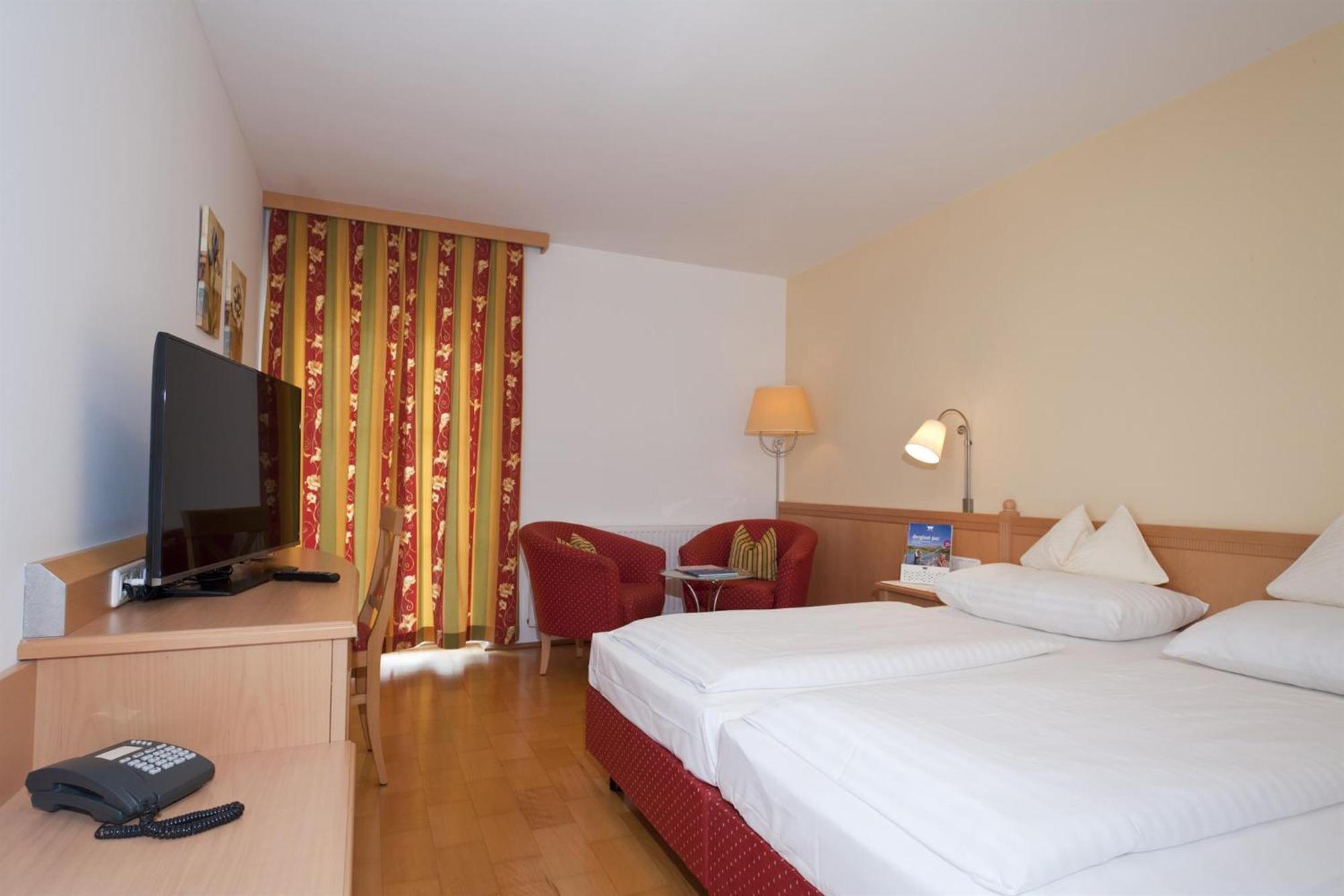 Relax- & Wanderhotel Poppengut Hinterstoder Exterior photo
